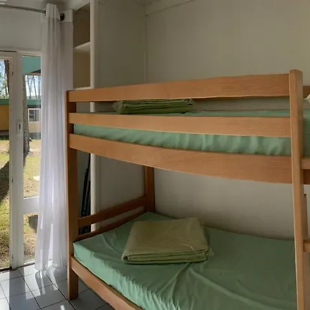 Les Chenes De * Léon